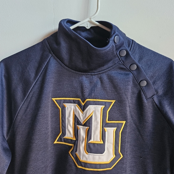Marquette Golden Eagles Pullover in Women's Large - Picture 12 of 15